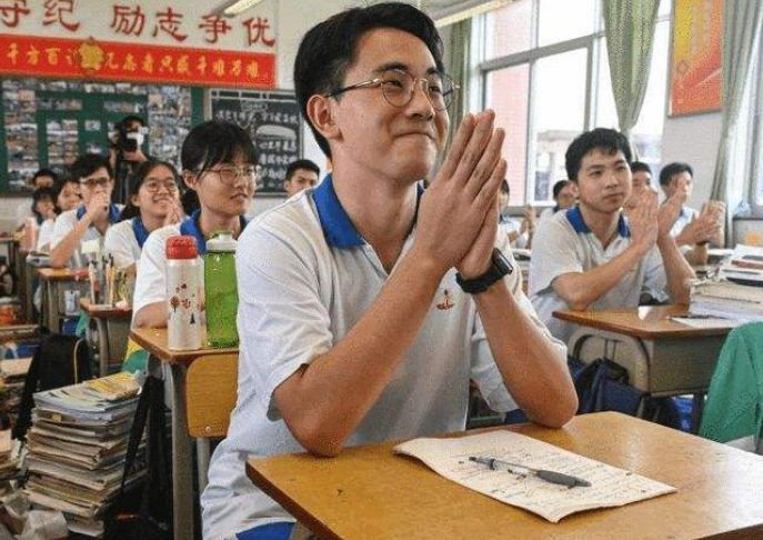 2022年恐成高考最难年，三大变化要注意，部分学生或考不上本科