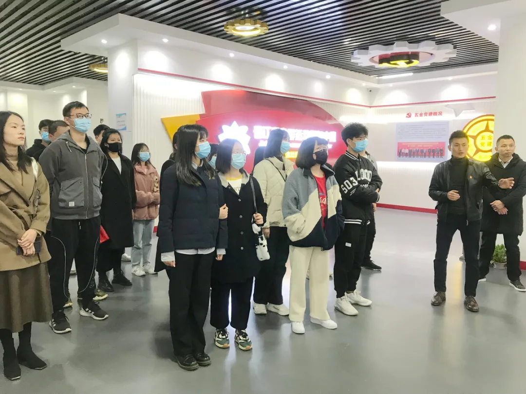 “回家乡 看发展”——返乡大学生参观海峡国际五金机电城