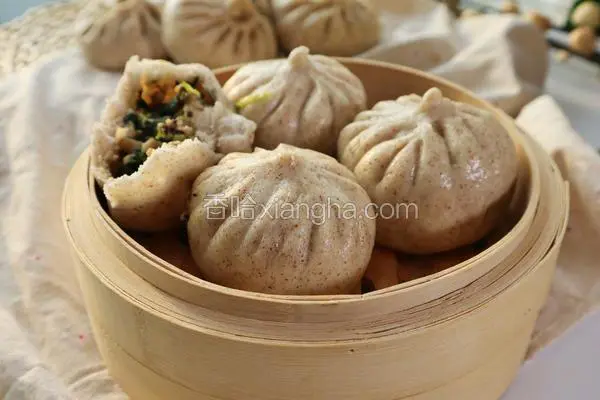 早点做法大全——米糊汤圆，黑麦香菇青菜包子，小米鸡肉蔬菜粥