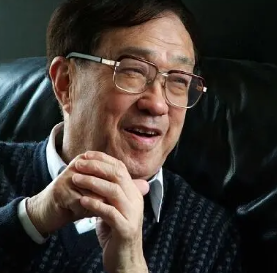 导演谢晋：三个儿子死得死病的病，黄连都没我的生活苦