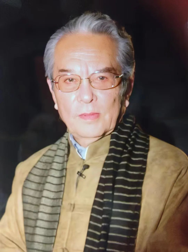 孙斌先生也是一个非常敬业的人.