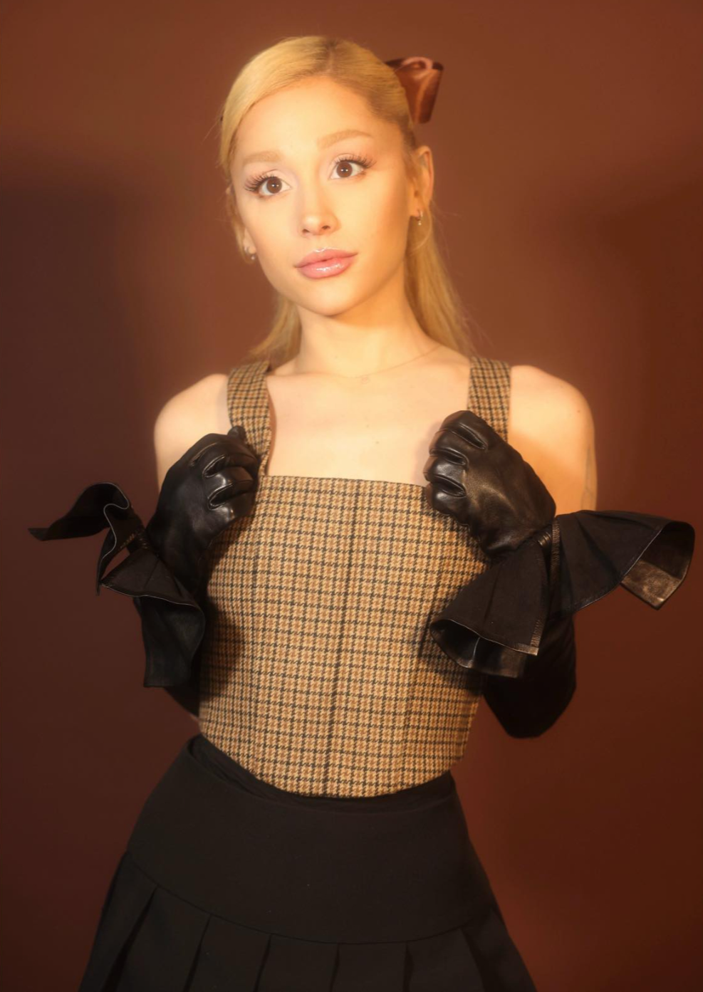 ariana grande 发布全新黑胶专辑,重发经典作品《甜味剂》