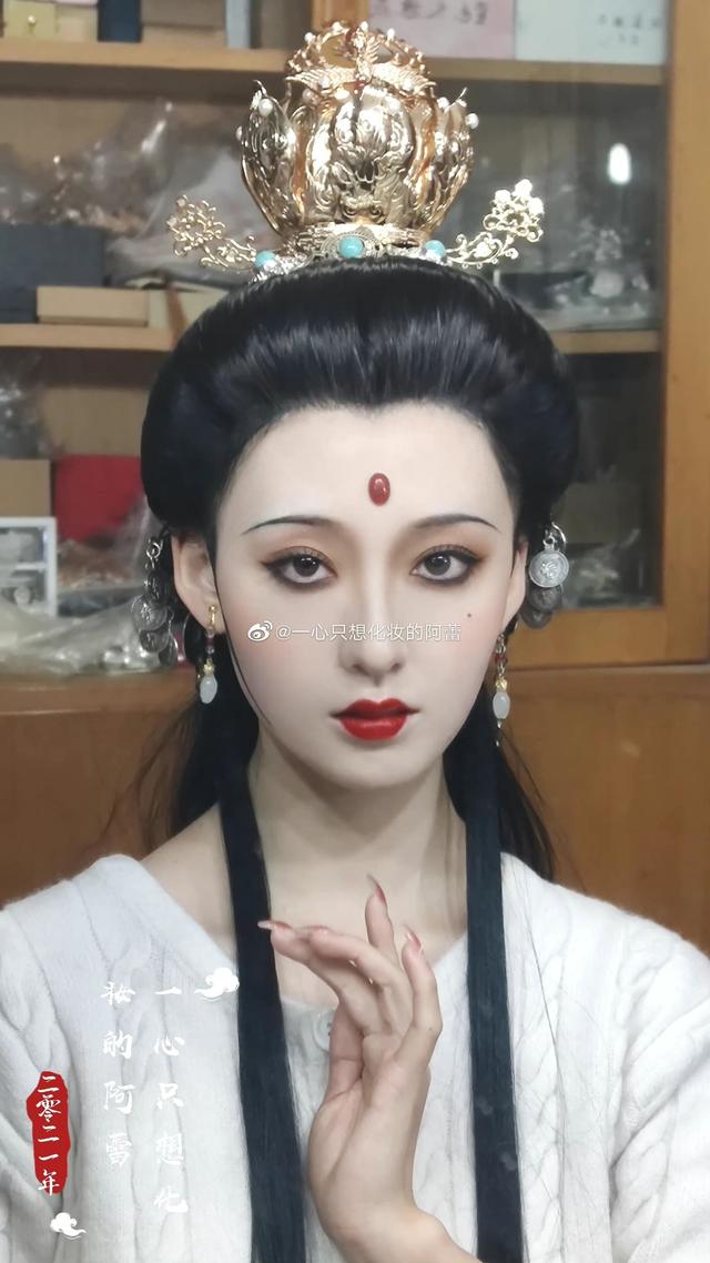 为什么素人古装可以弄得好看又复古，而古装剧却粗制滥造呢？