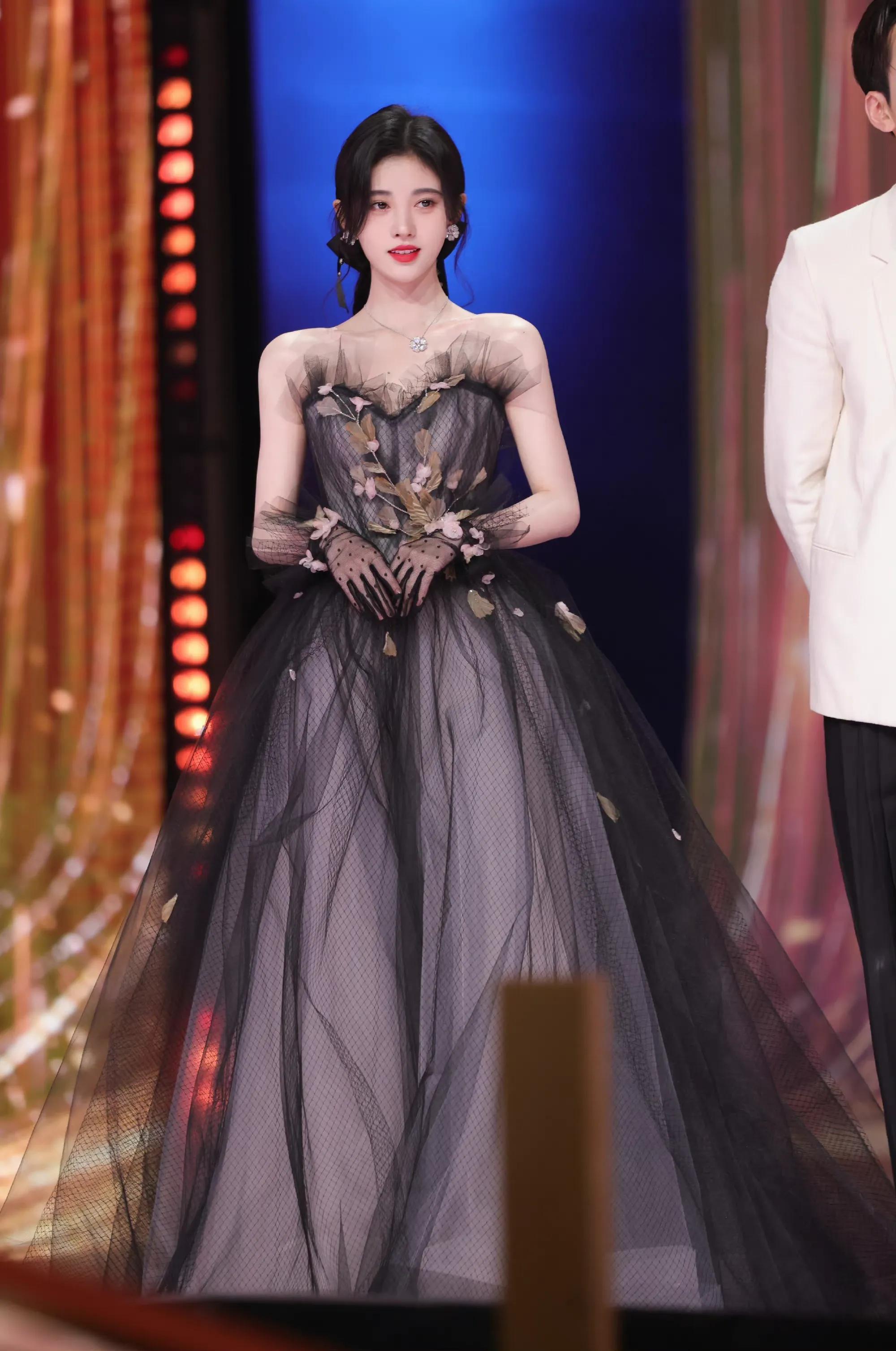 鞠婧祎出圈名场面