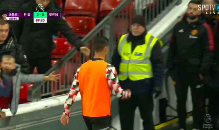 c罗为什么不能参加世界杯（C罗世界杯前恐遭彻底封杀，国家队主力位置不保）