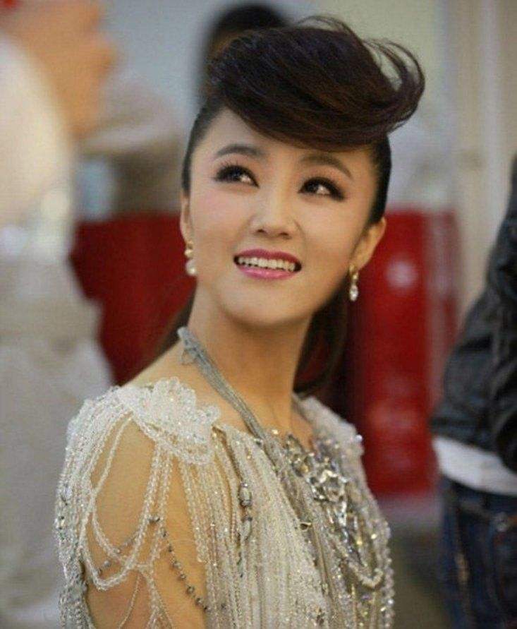 从兄妹相称到夫妻，结婚后两年离婚，玖月奇迹最后还是走到了今天