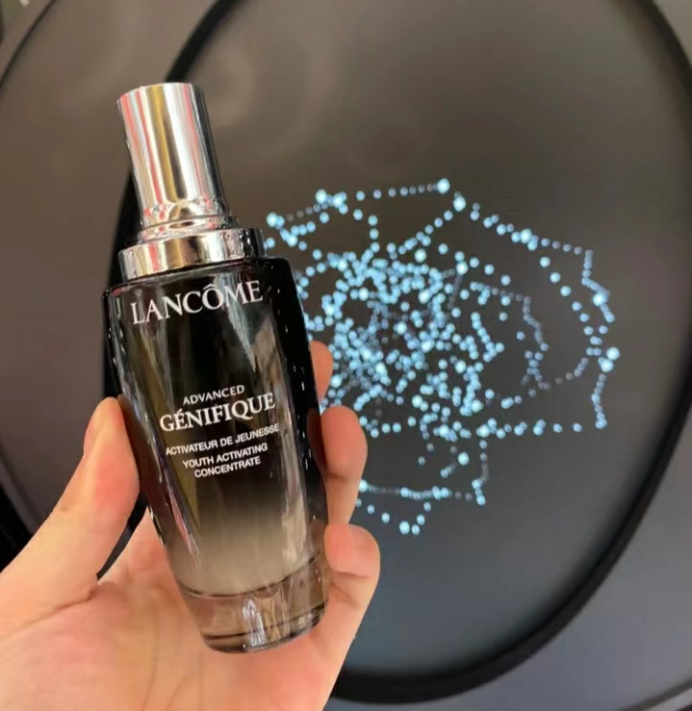 裴秀智携新剧《安娜》袭来，韩国国民初恋翻红