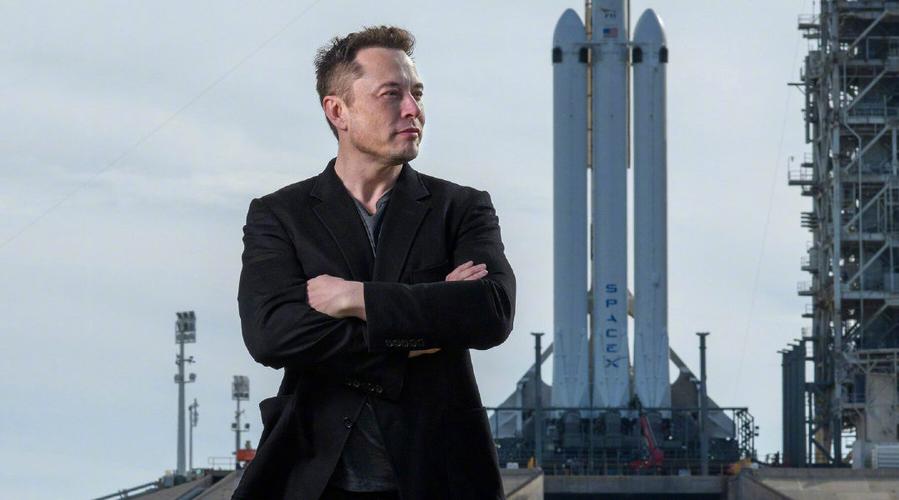 牟林：中国需要警惕马斯克的SpaceX，星链计划或可能危害世界