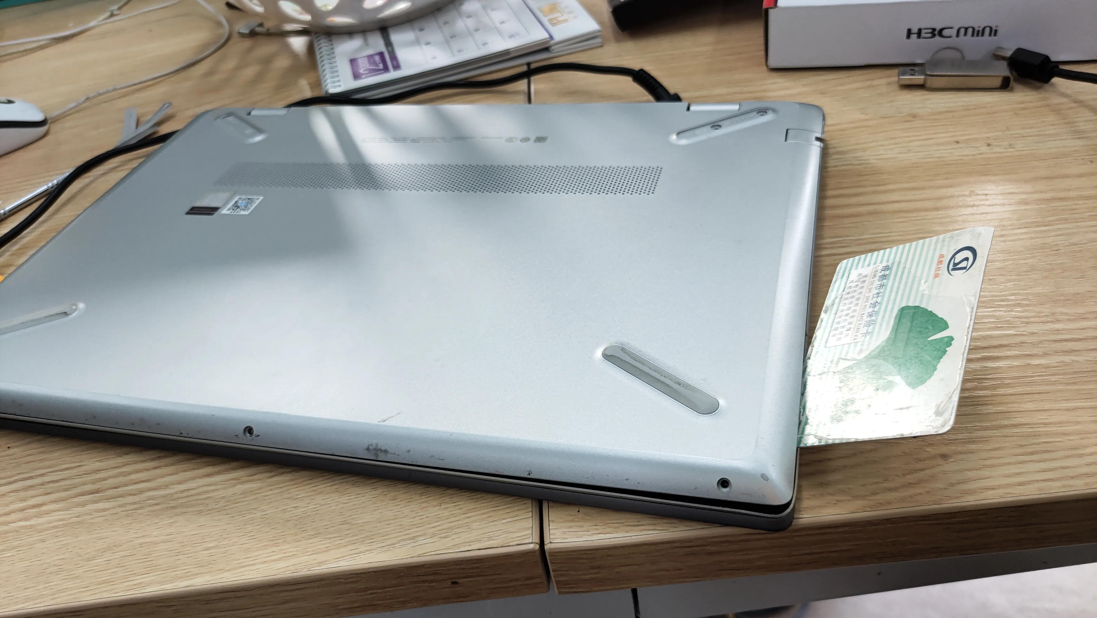 hp pavilion笔记本机拆机维修