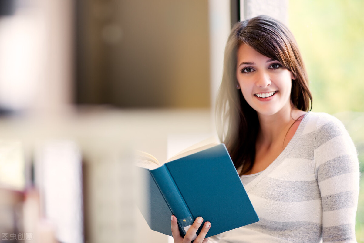 被学费毁掉的美国人:几千万人还不起贷款,女大学生被逼出卖身体