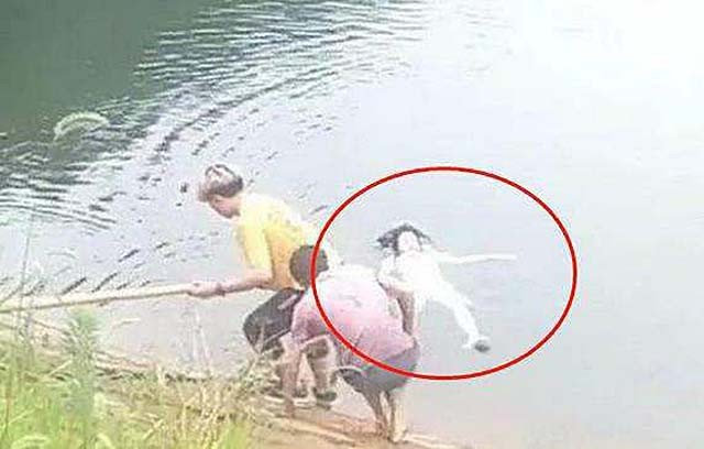 24岁大学生救人溺亡，政府奖励76万抚恤金，3年后其母诞下龙凤胎