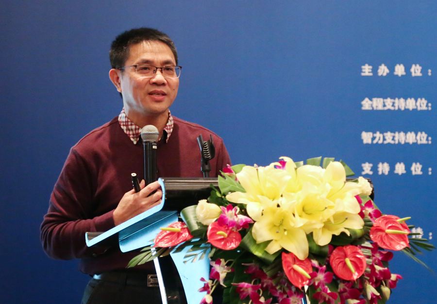 1980年，农村娃考上北大全村凑路费，38年后每户获赠一栋别墅