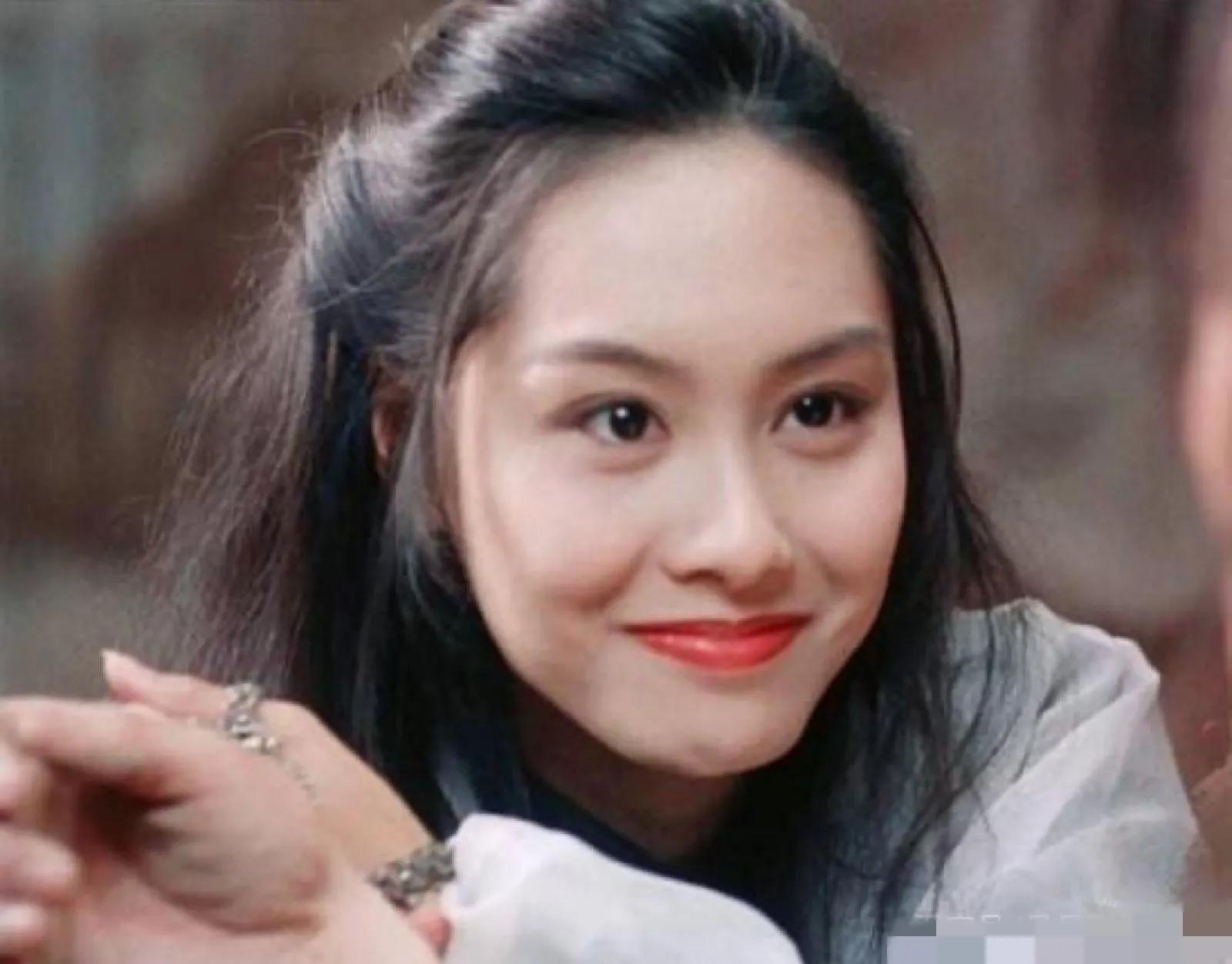 哪些女明星的眼睛很漂亮？