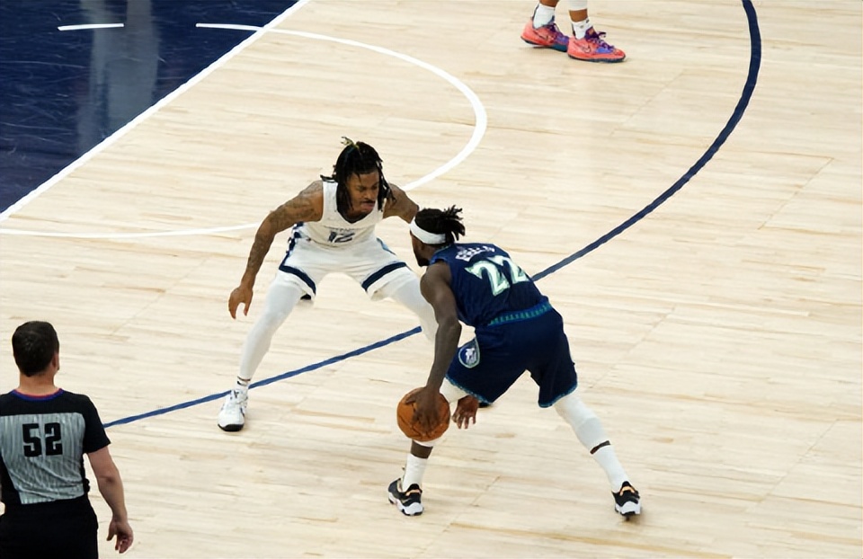 nba勇士今天比賽直播（今日NBA：水花三兄弟齊發威勇士奪賽點，莫蘭特三雙灰熊逆轉森林狼）