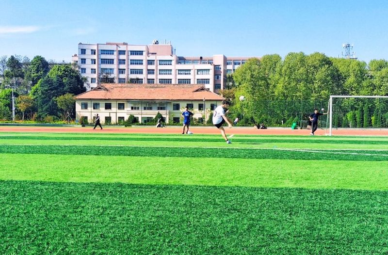 共同抗疫·各司其职 | 清明节假期的贵大人