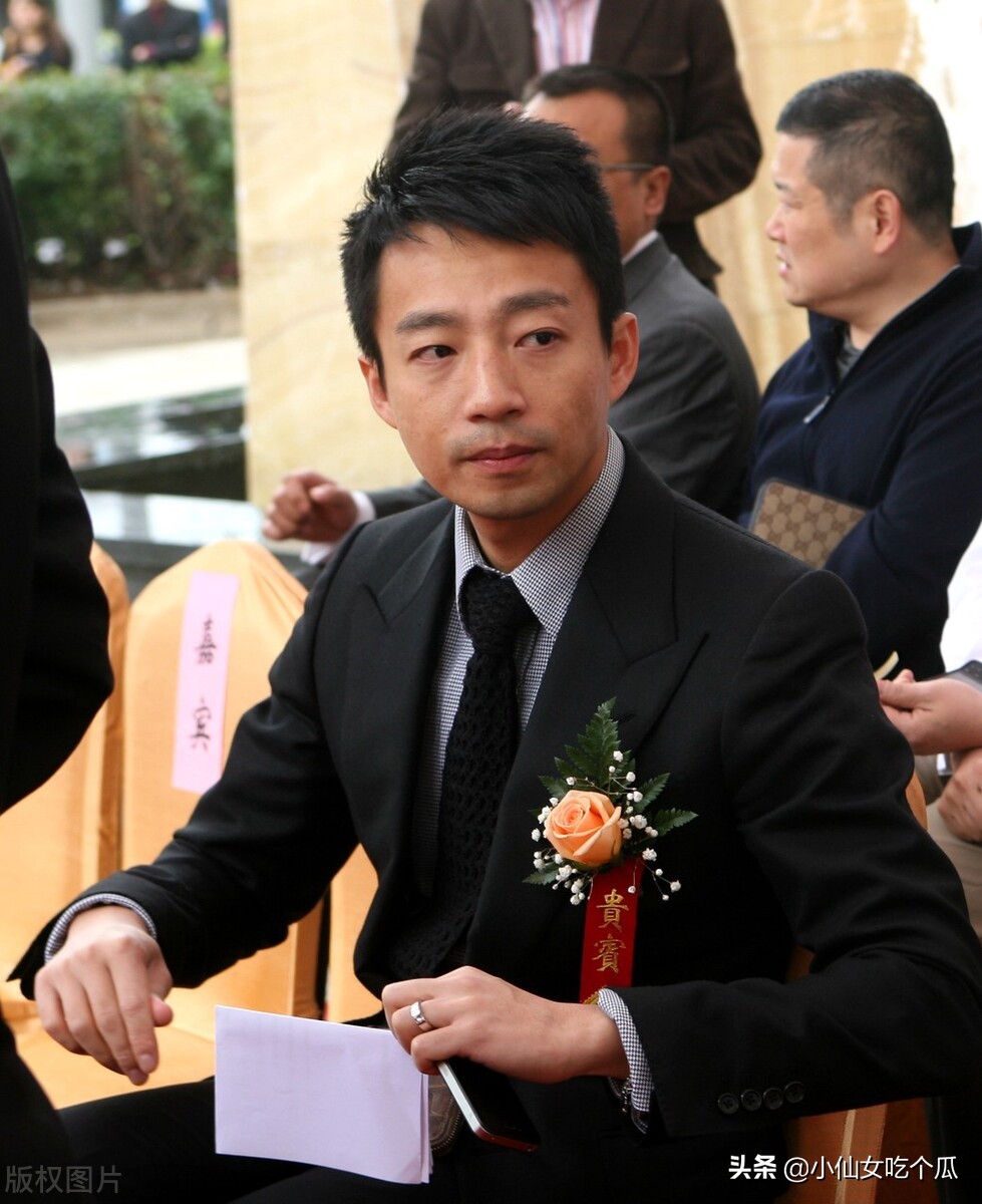 大S老公具俊晔在韩餐厅与前夫汪小菲在台酒店对比，谁更用心？