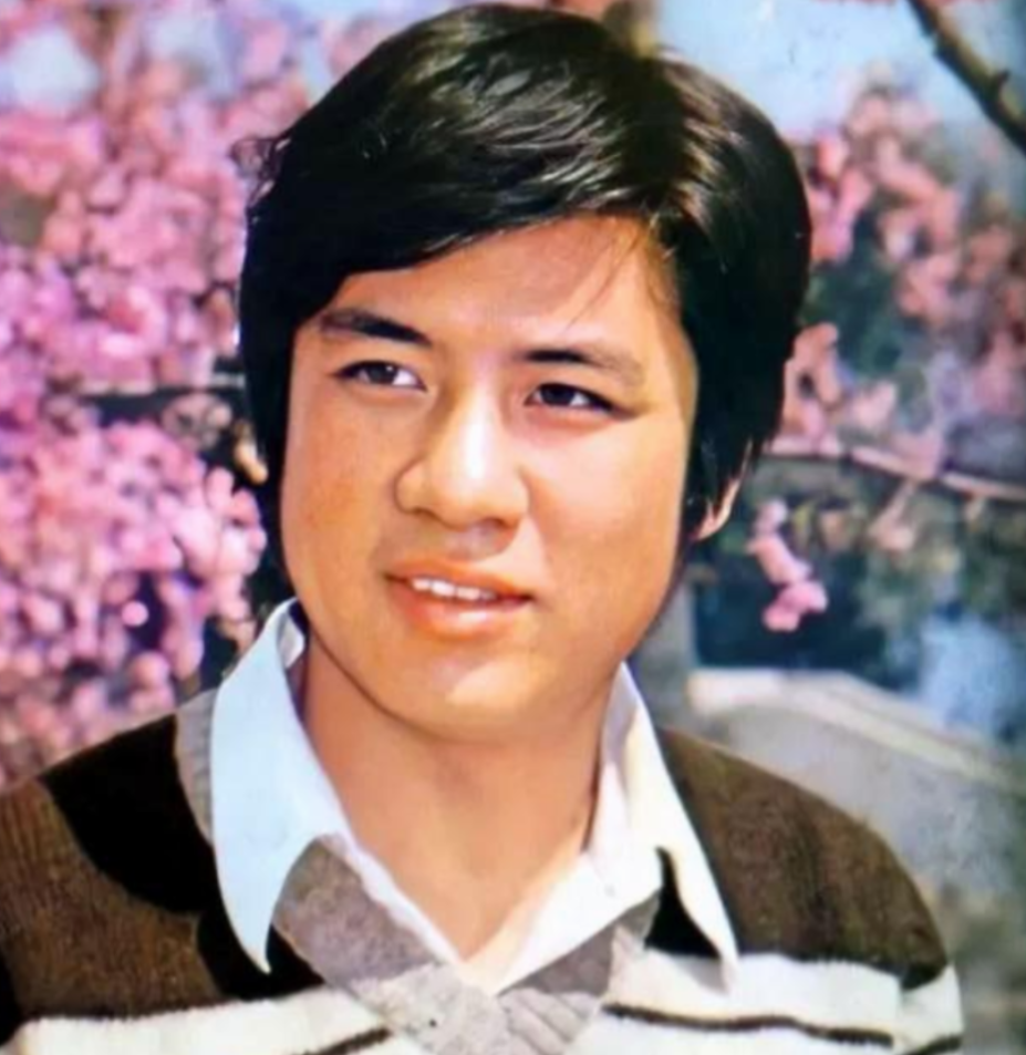 演员张潮:再婚娶小20岁娇妻,62岁又做父亲,大女儿也是知名演员