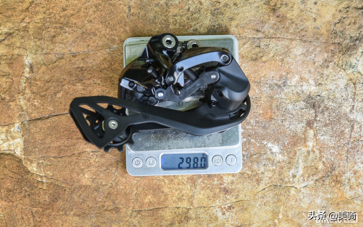 中端市场收割者 Shimano 105 Di2套件开箱