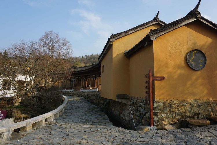 农村夯土墙老房子修复夯土漆