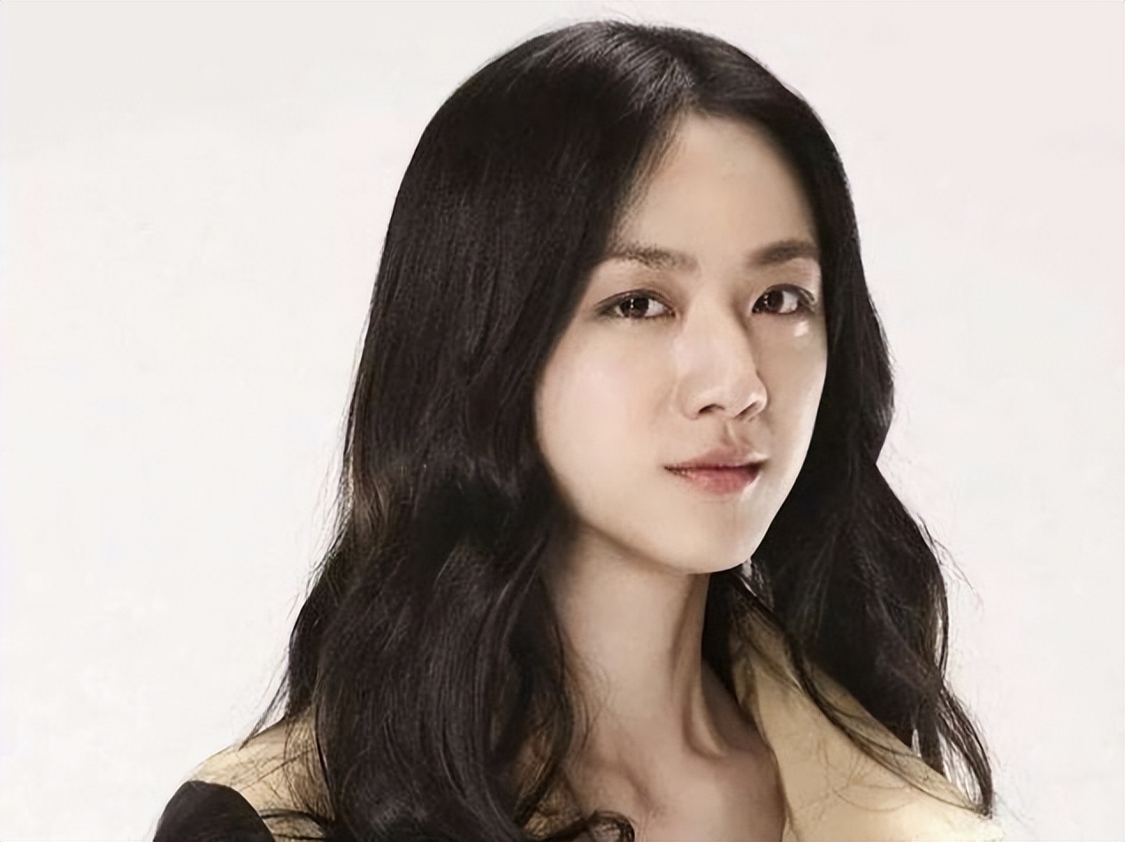 越老越有魅力的女明星，我只服这12位！连鱼尾纹都充满着女人味