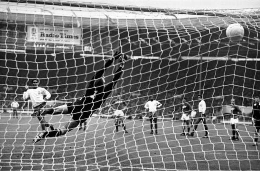 世界杯往年季军比分（历届世界杯季军战，场均4球，韩国是亚洲之光但不光彩）