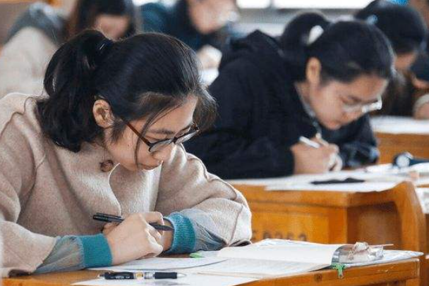 32个事业单位拟转为合同制，一劳永逸成为历史，几家欢喜几家愁