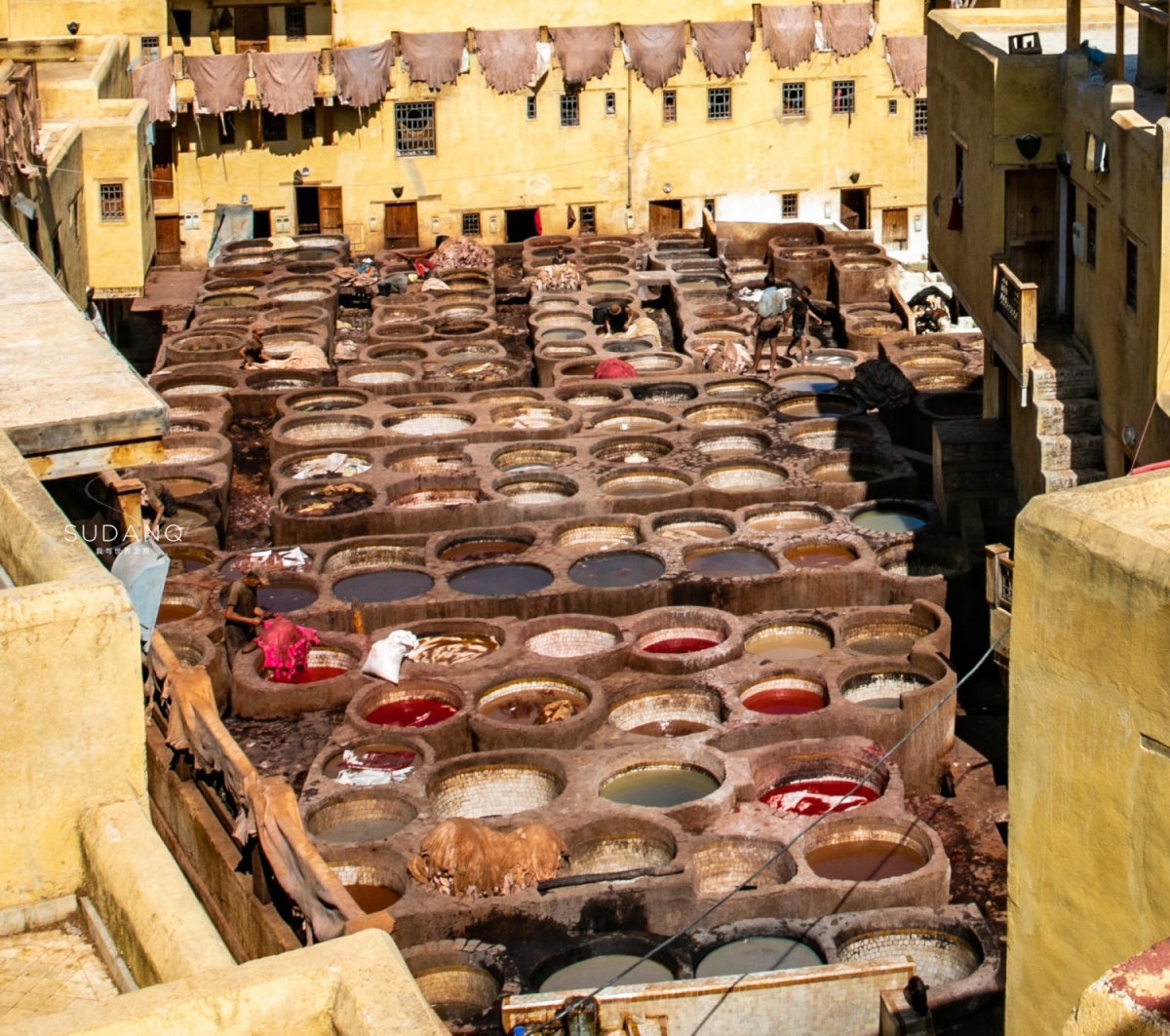 摩罗哥怎么进世界杯（挺进世界杯8强的摩洛哥队，最大黑马，其背后是一个怎样的国家）