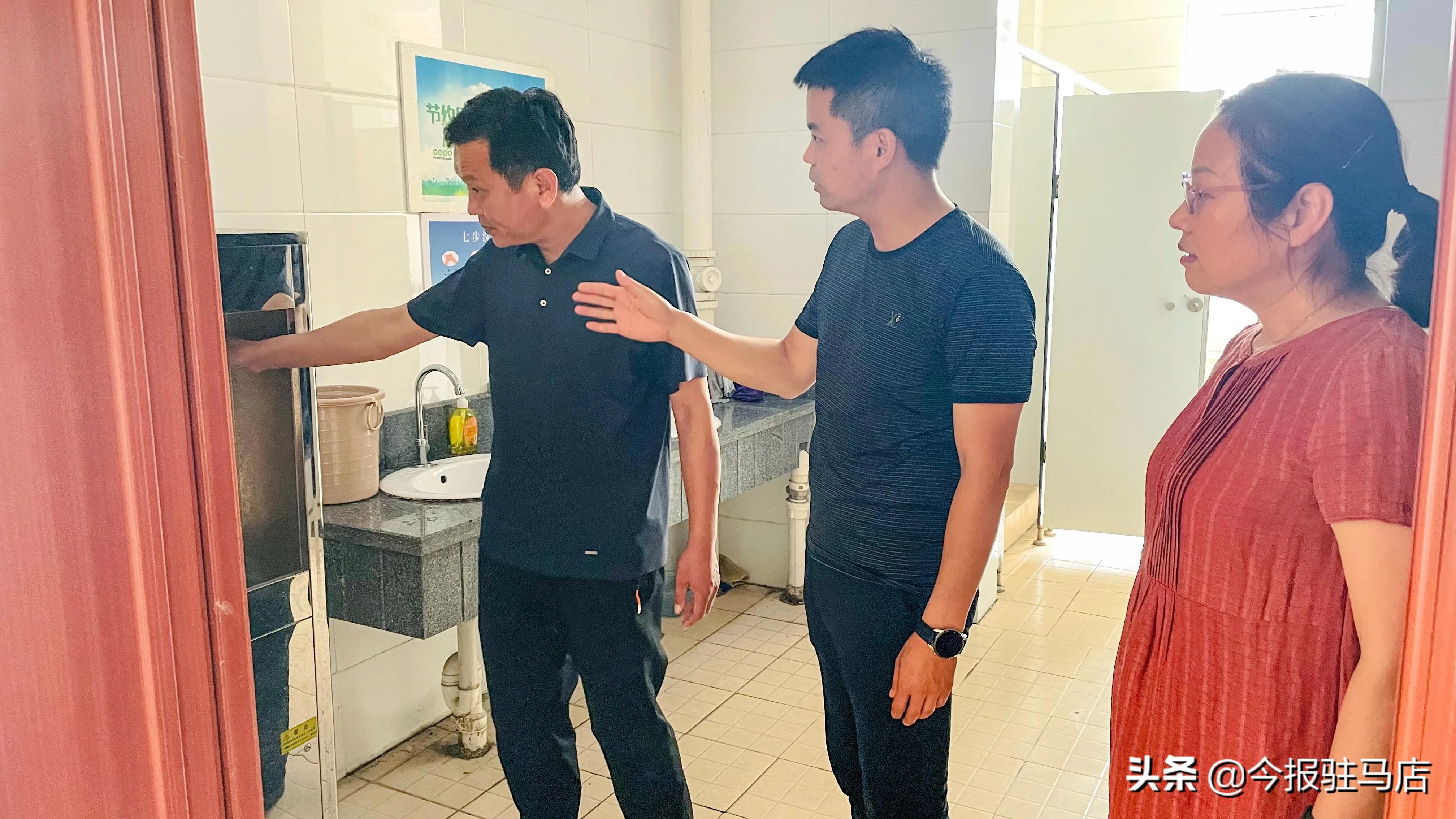 駐馬店實驗小學(xué)：加強(qiáng)校園安全檢查(圖6)