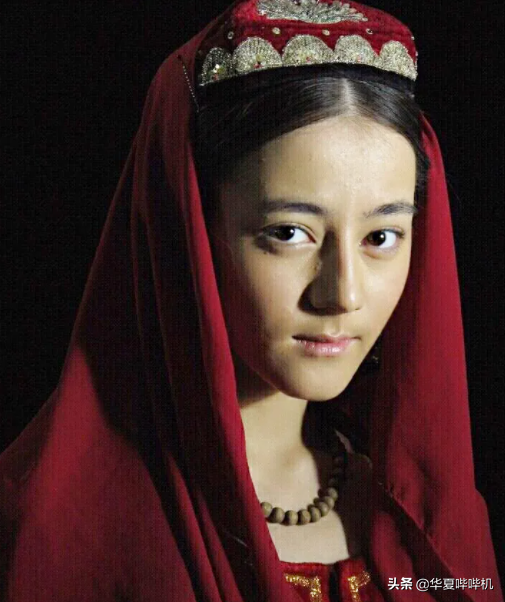 不停磕CP的迪丽热巴,谁才能俘获她的芳心?