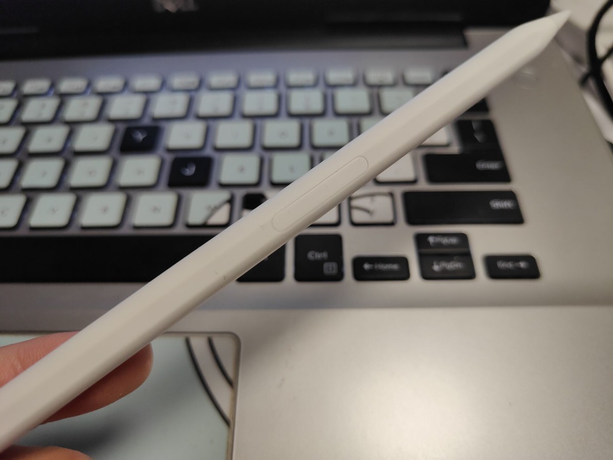 买不起Apple Pencil，可以给iPad mini6配它，使用高度贴合