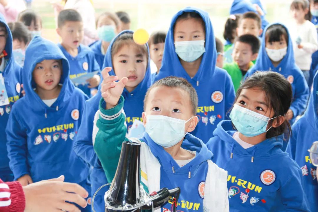 九江小学开展“科技浸润童心，创新点亮未来”主题校园科技节