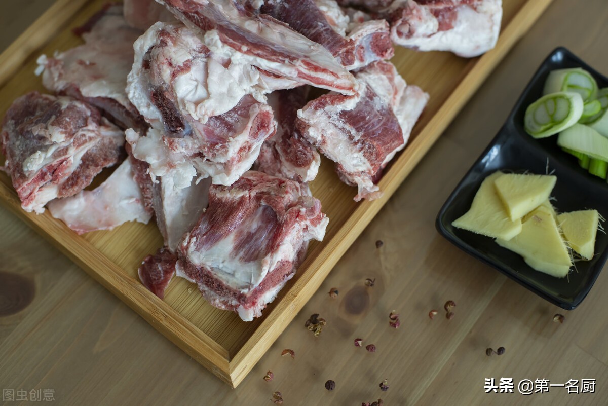 羊肉湯的做法及配料羊肉湯怎么熬,羊肉湯的做法及配料羊肉湯怎么熬視頻