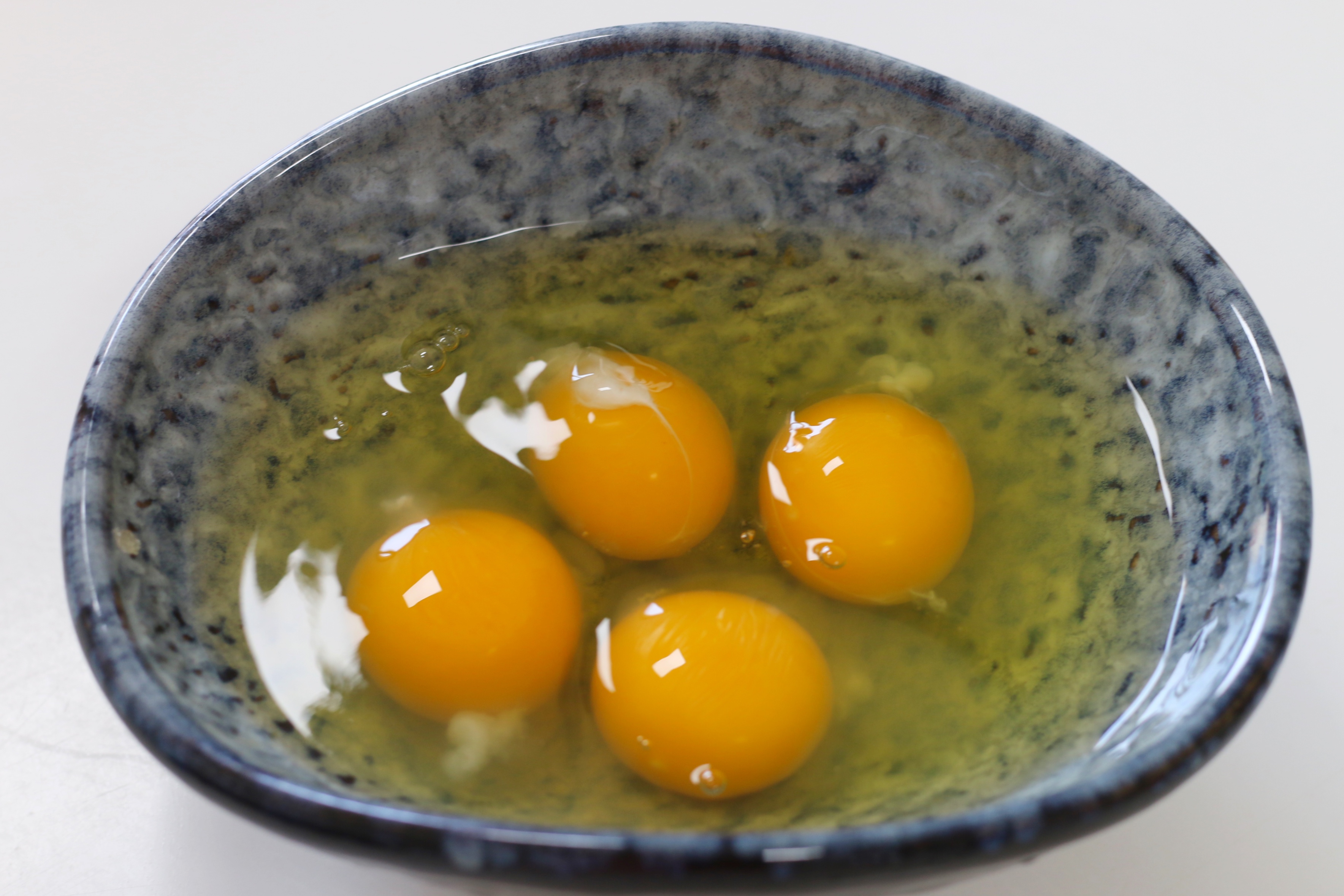 蒸韭菜包子，记住8分钟，韭菜碧绿不变色，包子好看又好吃