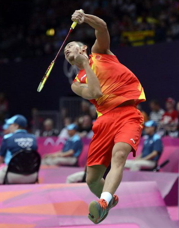 羽毛球杀球握拍姿势图解法(羽毛球教练口中的错误握拍动作,有哪些经常