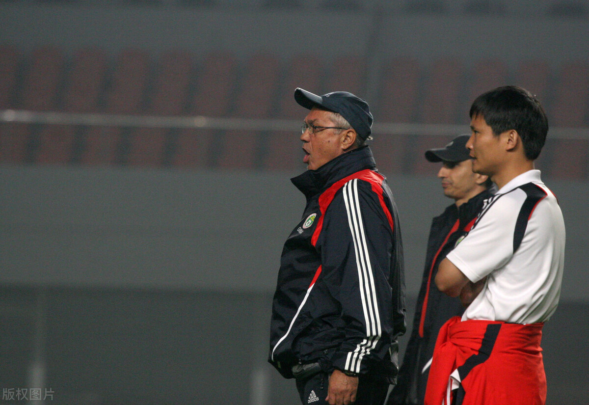 2008北京奧運會男足賽程（中國男足沖擊世界杯20年回顧第二集：一場鬧劇 一地雞毛）
