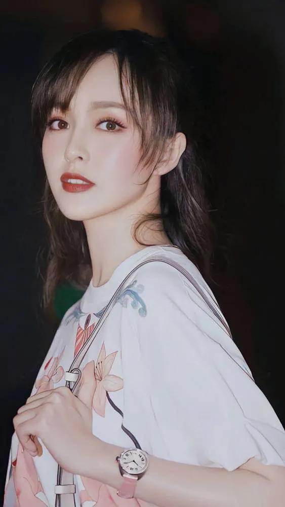 唐嫣：高清壁纸