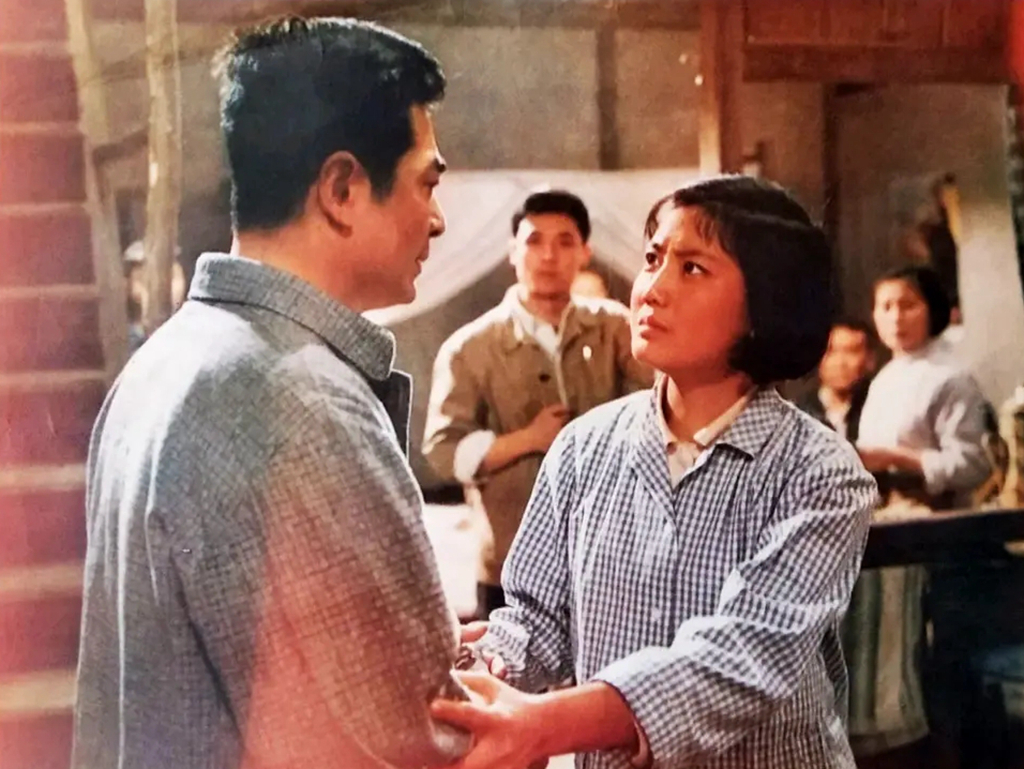 达式常电影(老电影《春苗》,经典作品,难以忘怀,重要演员李秀明达式常