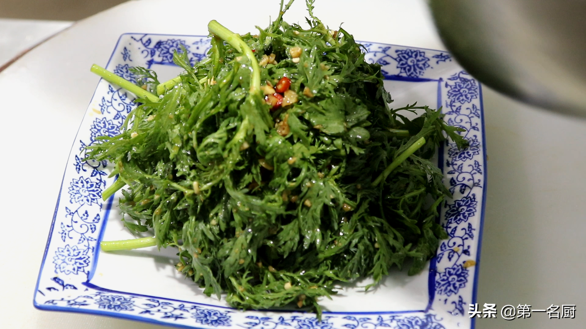 春天干燥易上火，建议多吃6种降火食物，做法简单又营养，真好吃