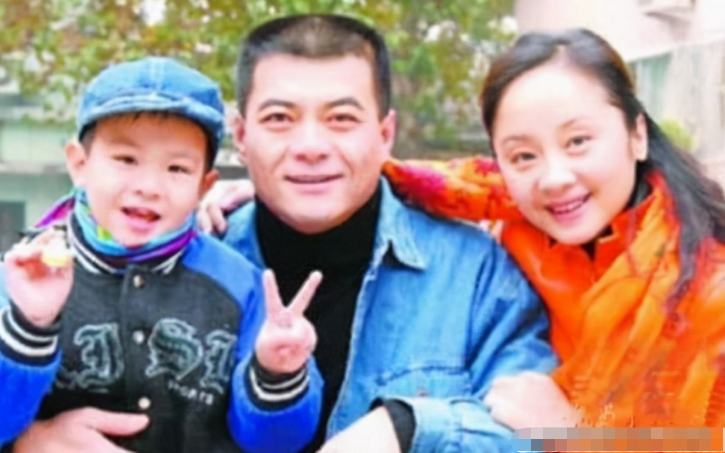 挺大肚撑起一个家的秦海璐，产后婆婆待她亲如女儿，今仍幸福甜蜜