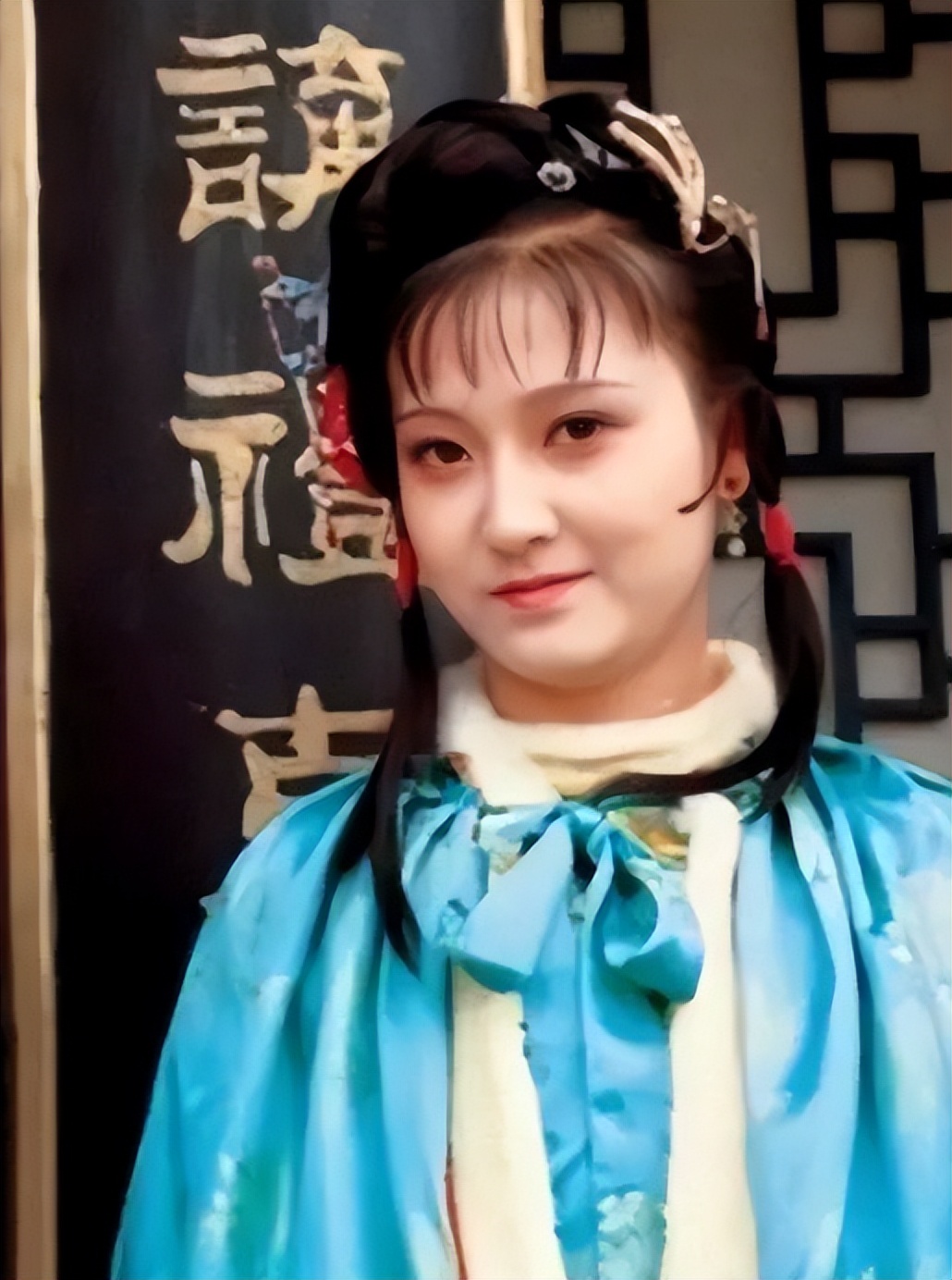 红楼梦描写人物外貌的句子(老一辈的顶级审美) - 火句子