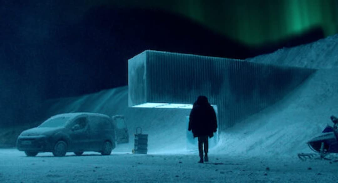 上天入海躲太阳，网飞这两部脑洞神作，值得追一下