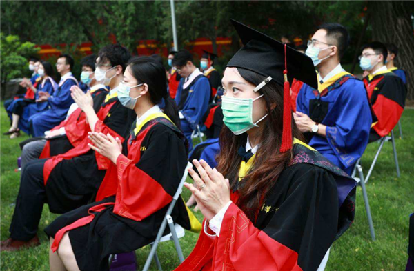 南开大学“夫妻寝室”火了，网友夸赞人性化，率先支持三胎政策？