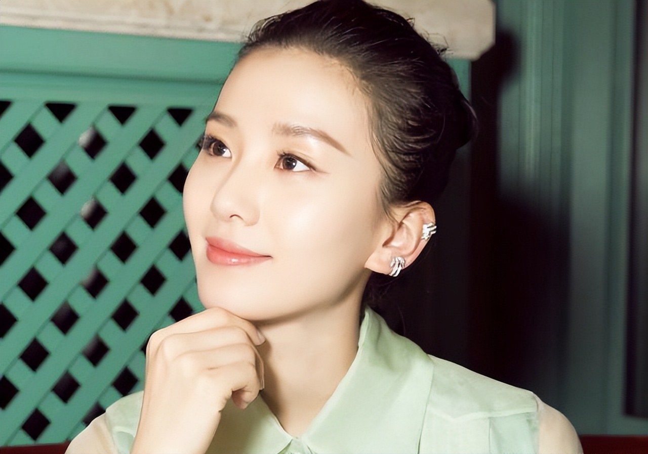 那些削骨的女明星脸还好吗?后遗症有很多,杨幂鞠婧祎开始崩了