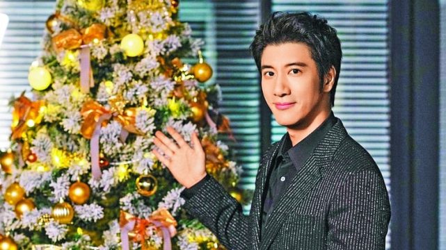 王力宏最新状况曝光，每晚深夜弹琴发泄情绪，邻居深受困扰