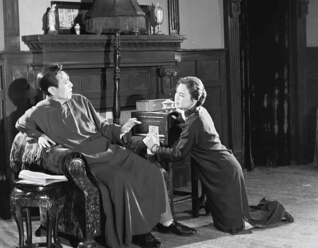 《雷雨》杨立新版