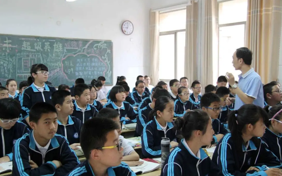 “不要让学生上职高，未来没发展”，资深教师的经验，家长要了解