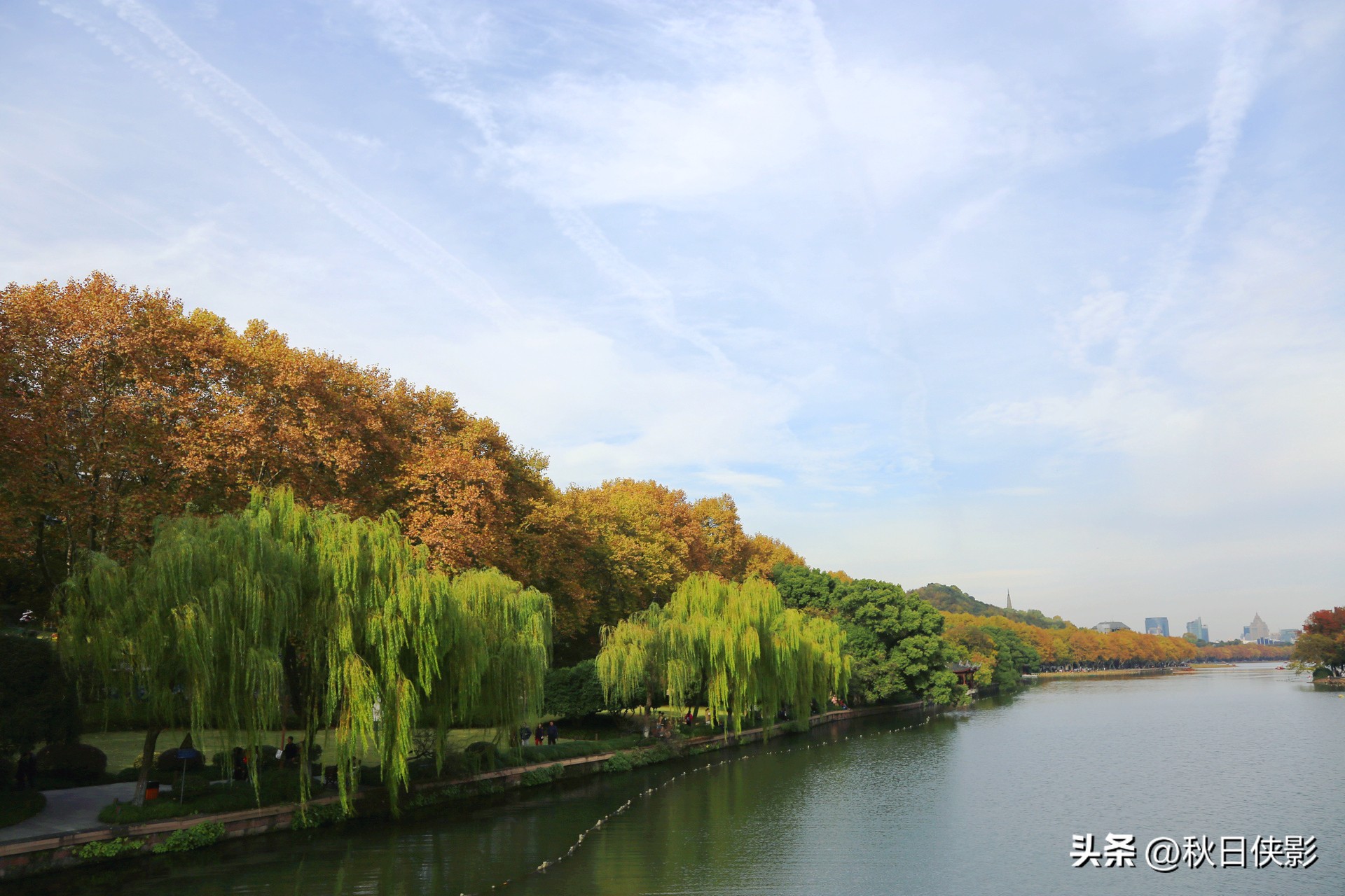 杭州十大最美的地方(杭州深秋值得打卡的六条道路，每条路都尽显秋之魅力，建议收藏)