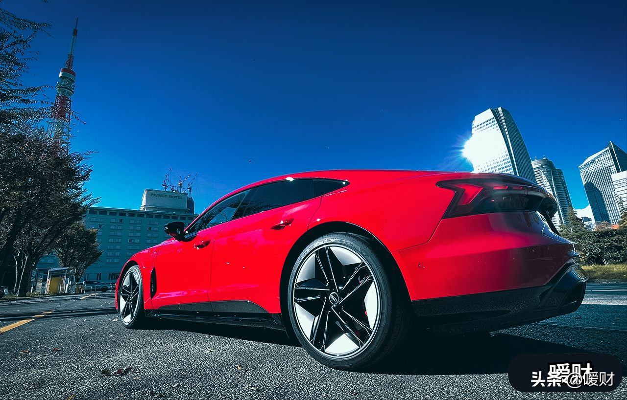 2022年奥迪电动车 e-tron gt评测