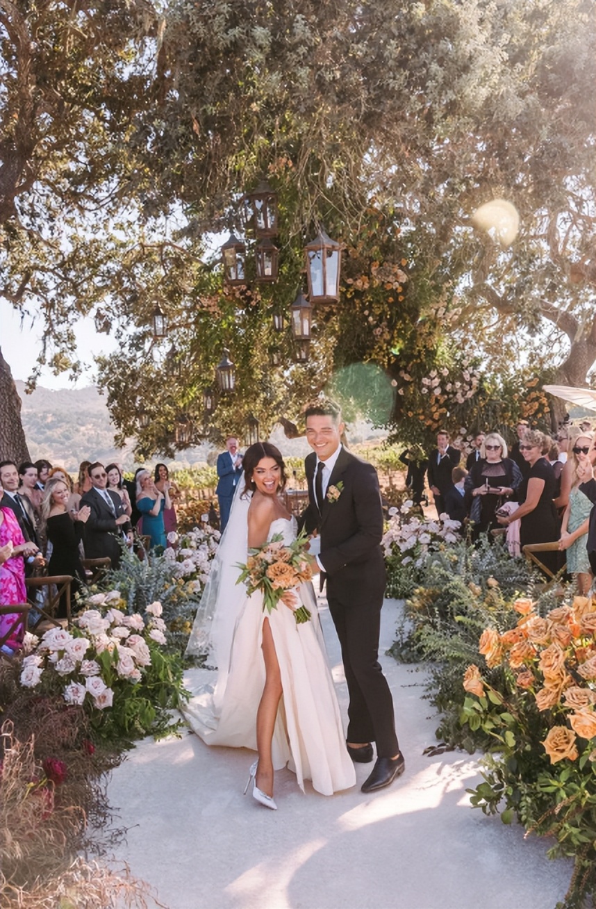 英格兰幸福时代来临（好莱坞美女大婚！曾换两次肾、透析暴瘦，如今被祝福：一定要幸福）