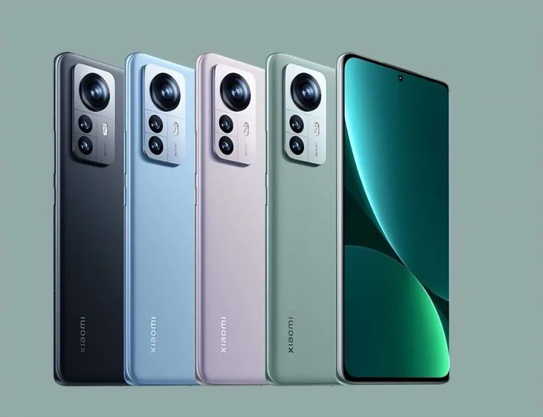 OPPO引领印度智能手机；摩托罗拉Razr 3曝光；realme C30在印度发布
